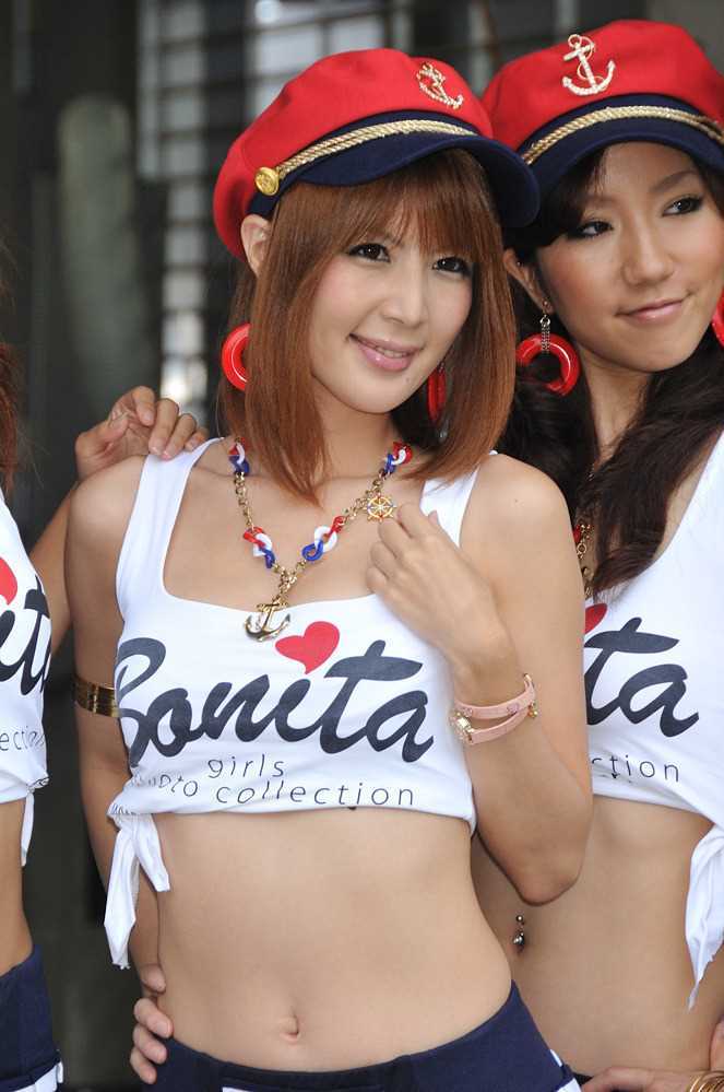 最全争做赛道皇后日本赛车美女相册