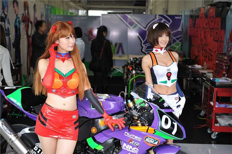 水谷望爱出镜日本超纯赛车美女