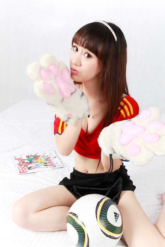 最全长发刘海清纯足球少女壁纸