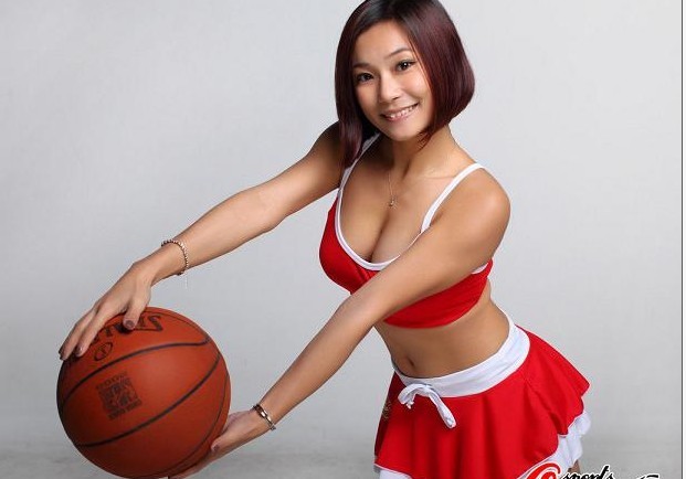 特别专辑漂亮学生MM变身蓝球性感美女