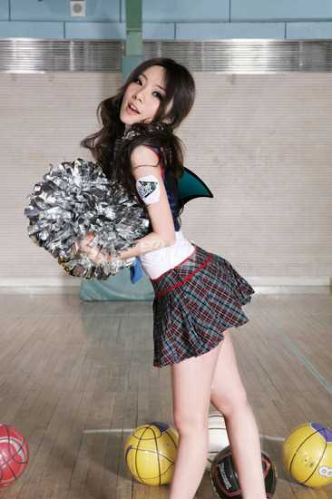 特别专辑漂亮学生MM变身蓝球性感美女