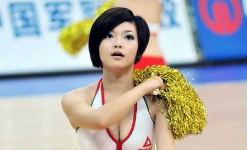 精选忘情热舞祝男篮的篮球美女图册