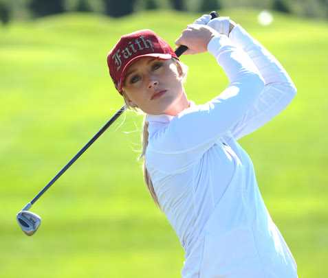 身兼模特的LPGA球星美女