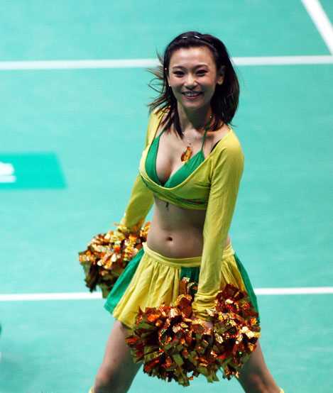 最新羽球宝贝挥拍热舞,身材傲人“胸”器逼人图集