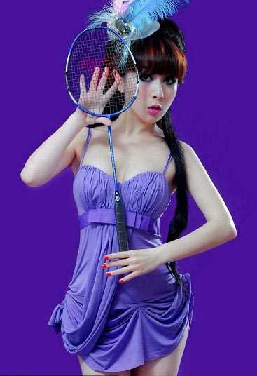 特别专辑美女歌手化身羽球宝贝,酥胸大长腿性感抢镜图片