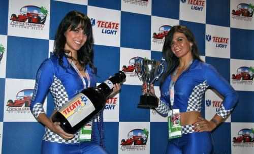 优质性感赛车宝贝秒杀观众相册