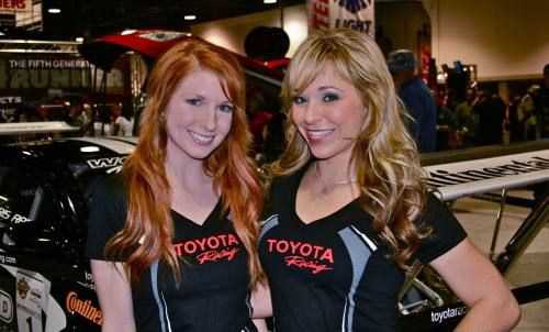 优质性感赛车宝贝秒杀观众相册