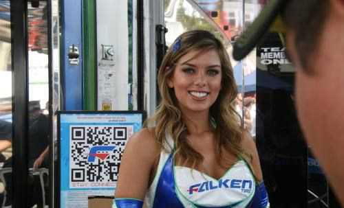 优质性感赛车宝贝秒杀观众相册