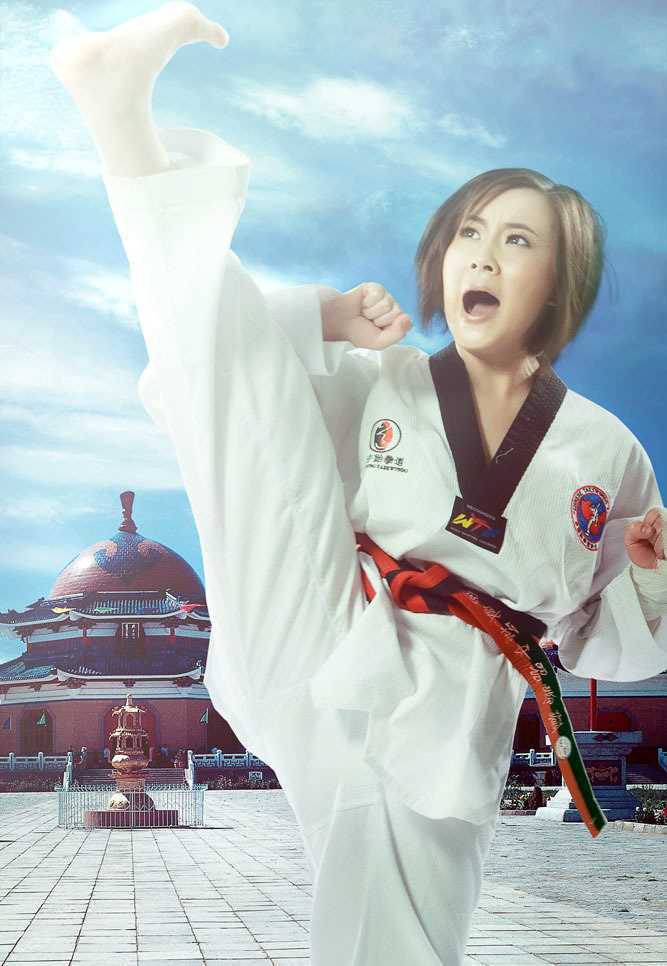 时尚佳丽动感,诠释跆拳道精髓
