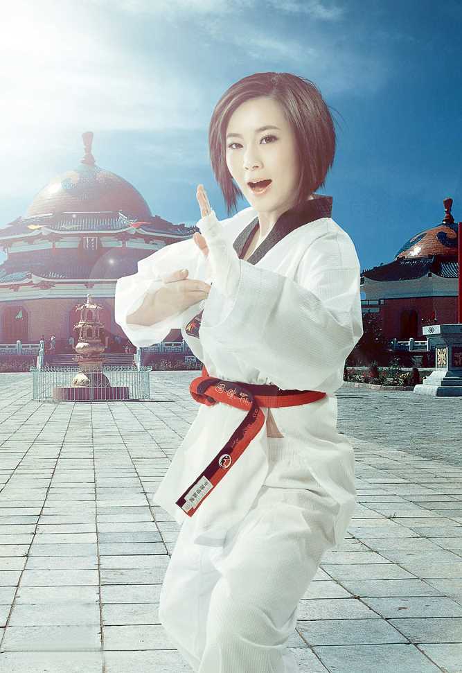 时尚佳丽动感,诠释跆拳道精髓