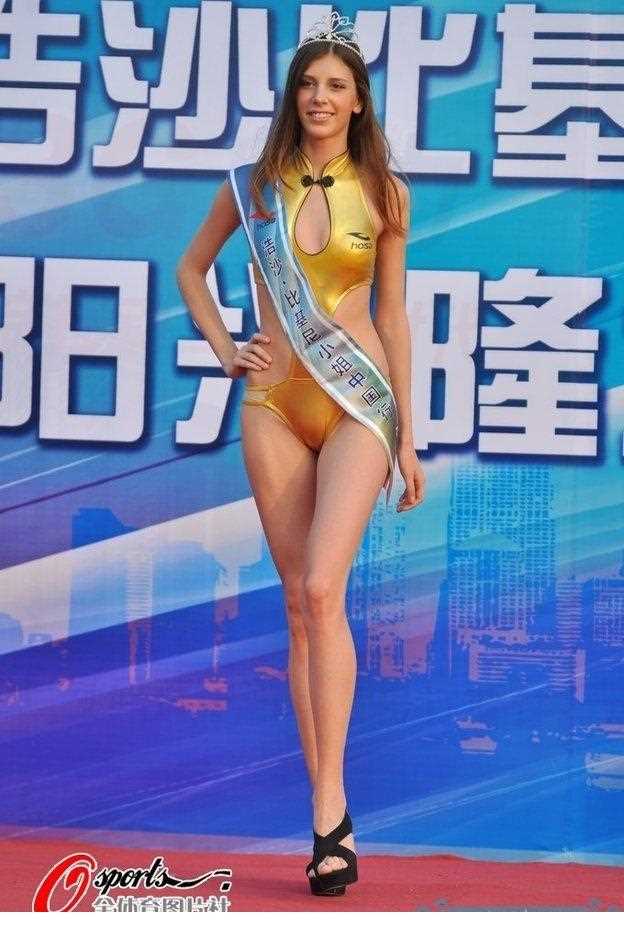 最新比基尼小姐为奥运助威,清凉性感惹遐思壁纸