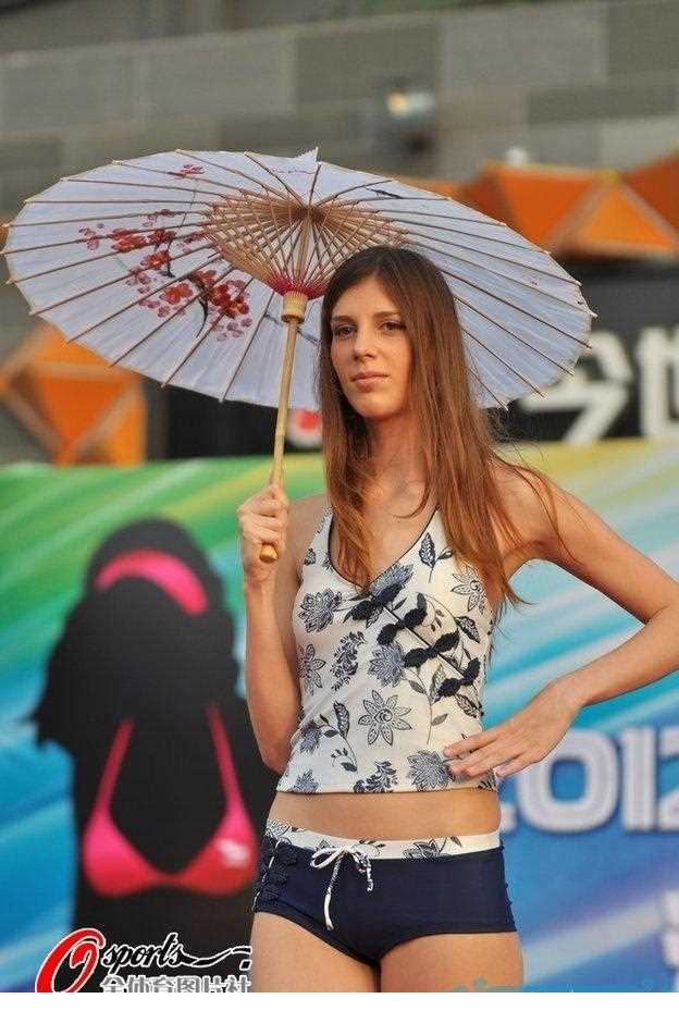 最新比基尼小姐为奥运助威,清凉性感惹遐思壁纸