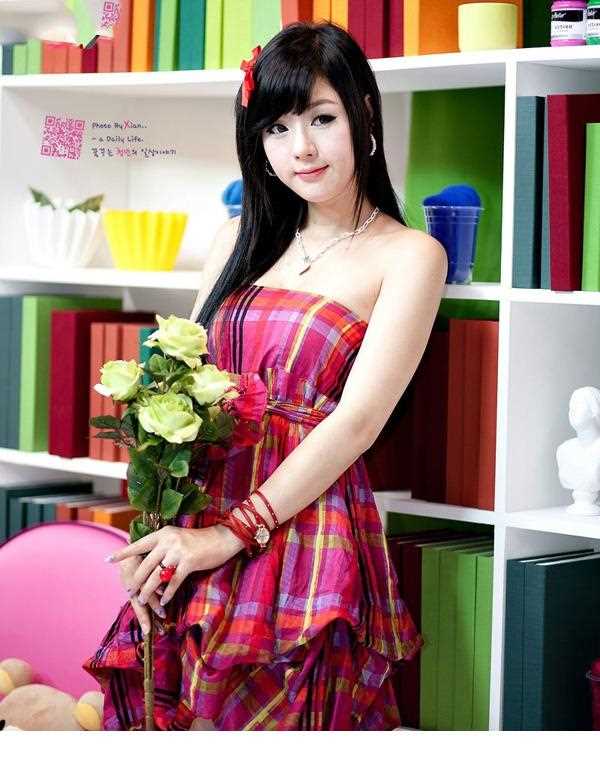 靓丽高挑的韩国模特黄美姬