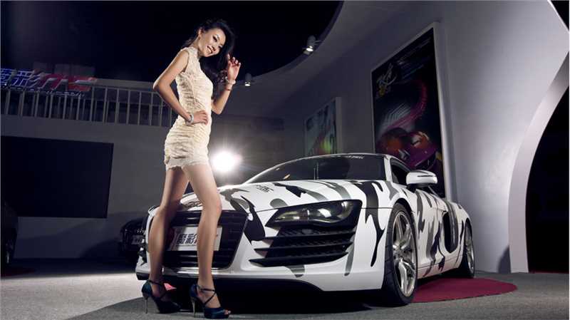 优质酥胸微露的R女郎图片