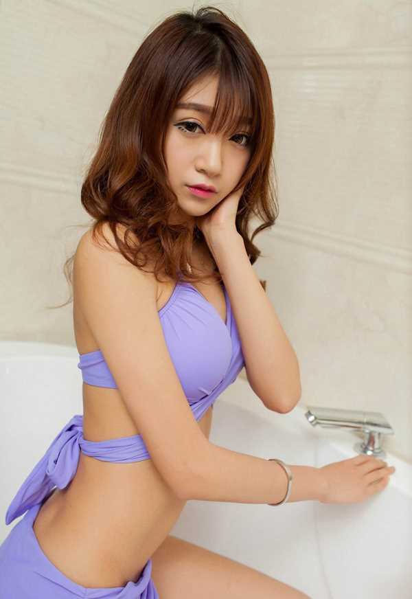 优质性感模特完美身材私房秀相册