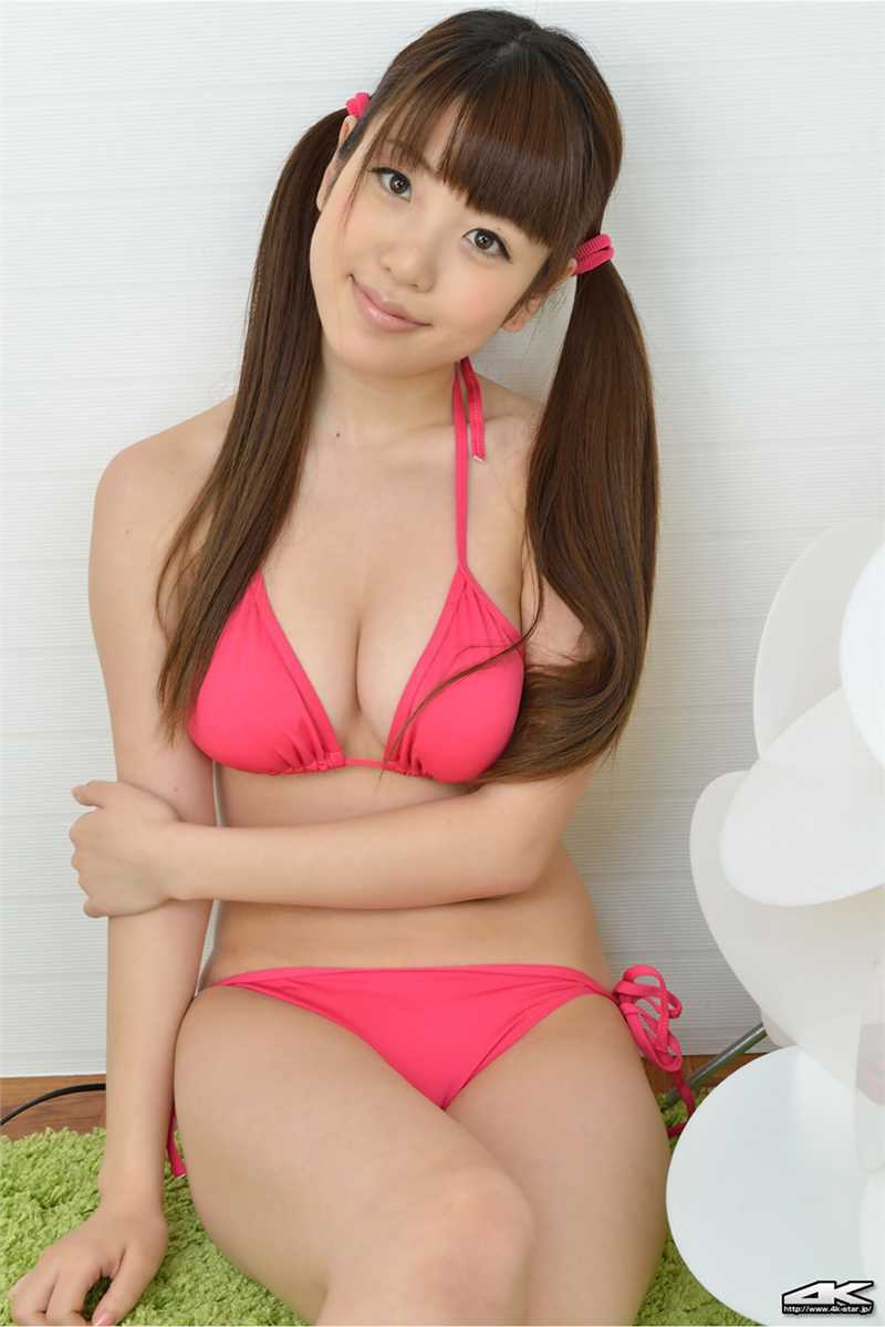 最新粉色比基尼辫子mm白石みずほ壁纸