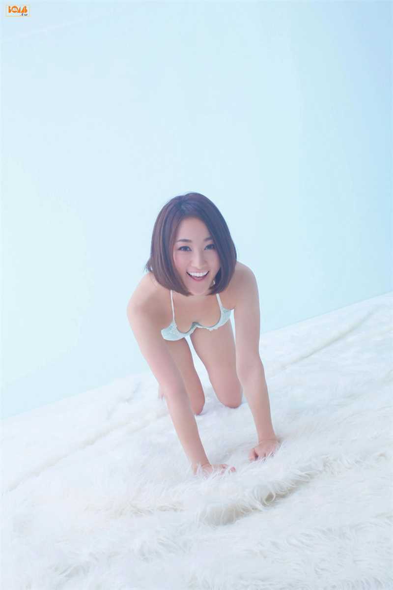 特别专辑短发日本女友吉永実夏私房照图片