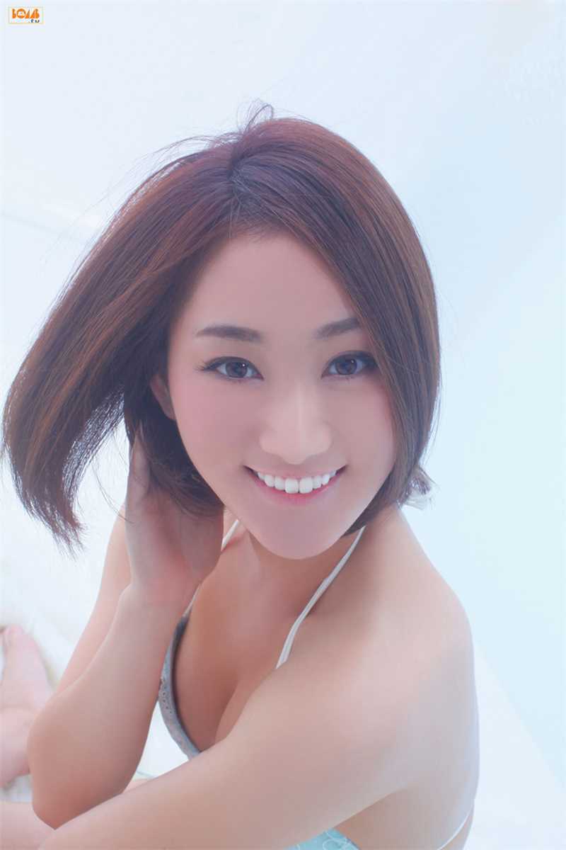特别专辑短发日本女友吉永実夏私房照图片
