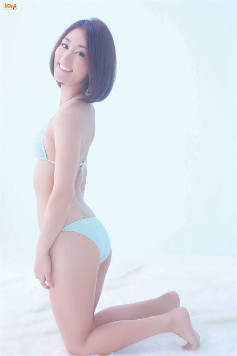 特别专辑短发日本女友吉永実夏私房照图片