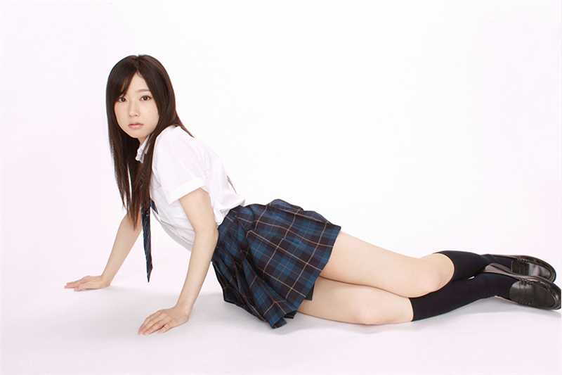 特别专辑黑发清纯日本美女成実美香图片