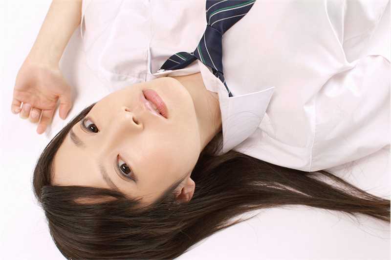 特别专辑黑发清纯日本美女成実美香图片