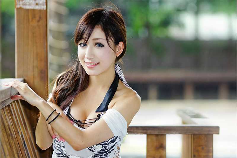 精选日本AV女友正原(爱内)未来图册