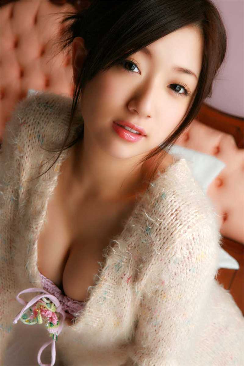 特别专辑娇嫩秀气女孩性感图片