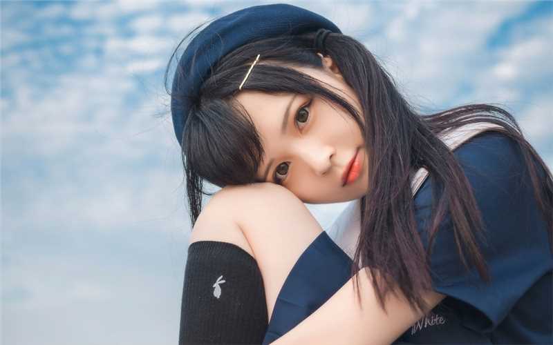 优质白色比基尼美女和田絵莉海边相册