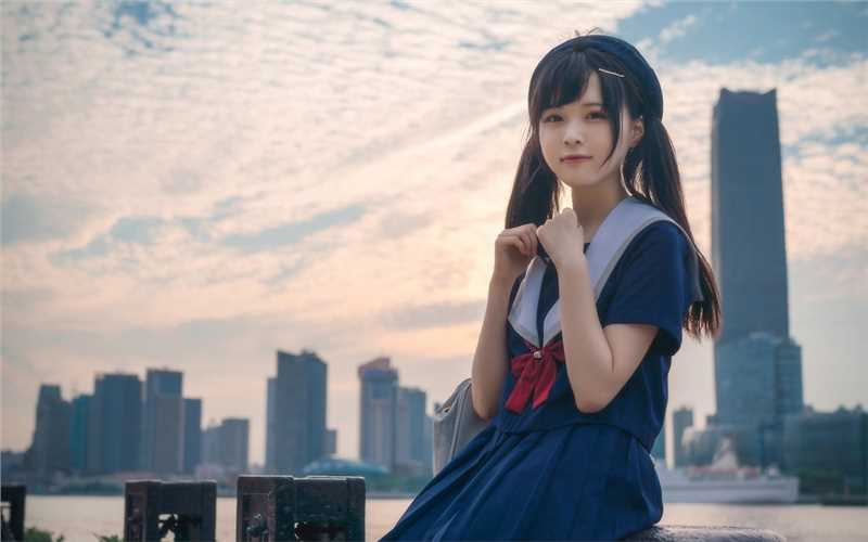 优质白色比基尼美女和田絵莉海边相册