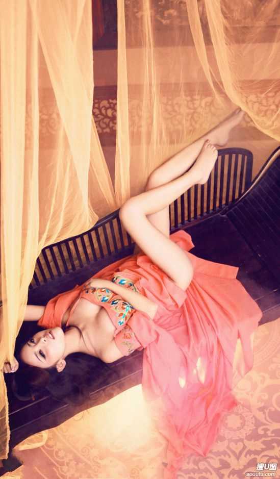 精选美仑美奂之古装性感美女的Se与欲图册
