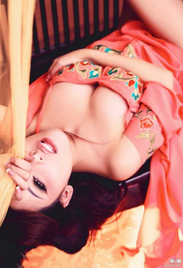 精选美仑美奂之古装性感美女的Se与欲图册