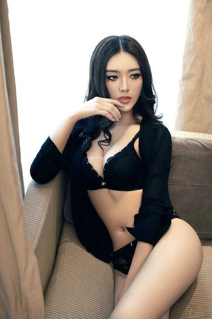 优质轻女人性纯黑勾魂图集图片