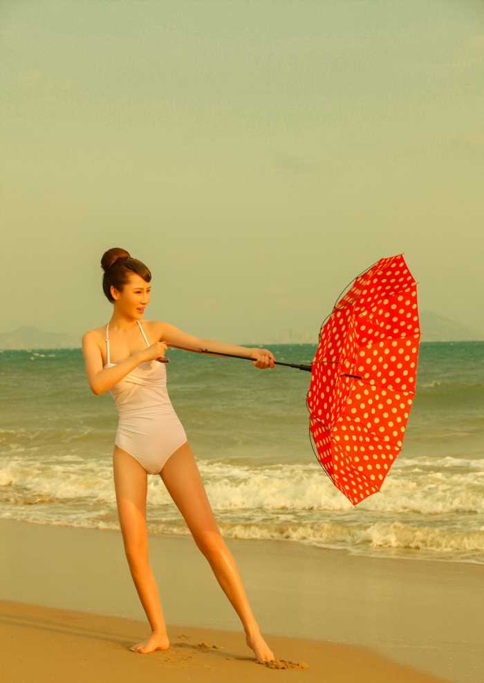 高清海边舞蹈的芭蕾女孩图集