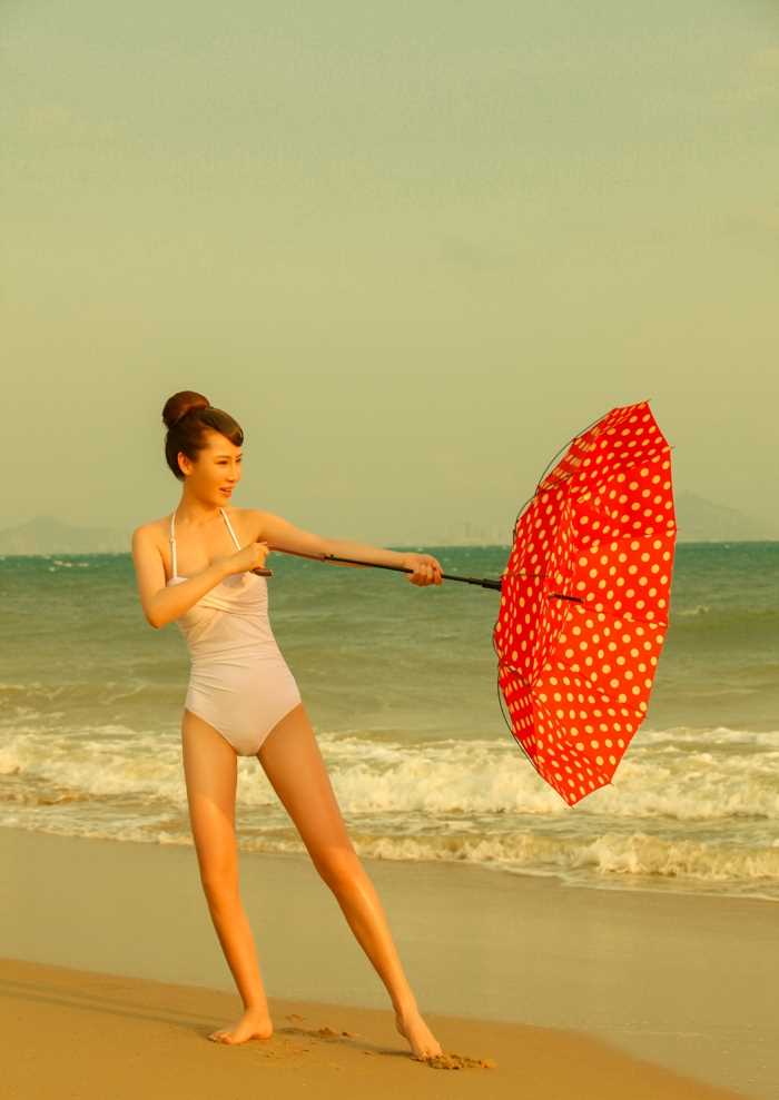 高清海边舞蹈的芭蕾女孩图集