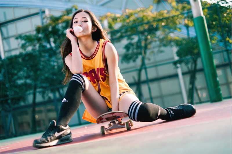 优质台湾长发美女利善榛Cindy变身篮球宝贝图片