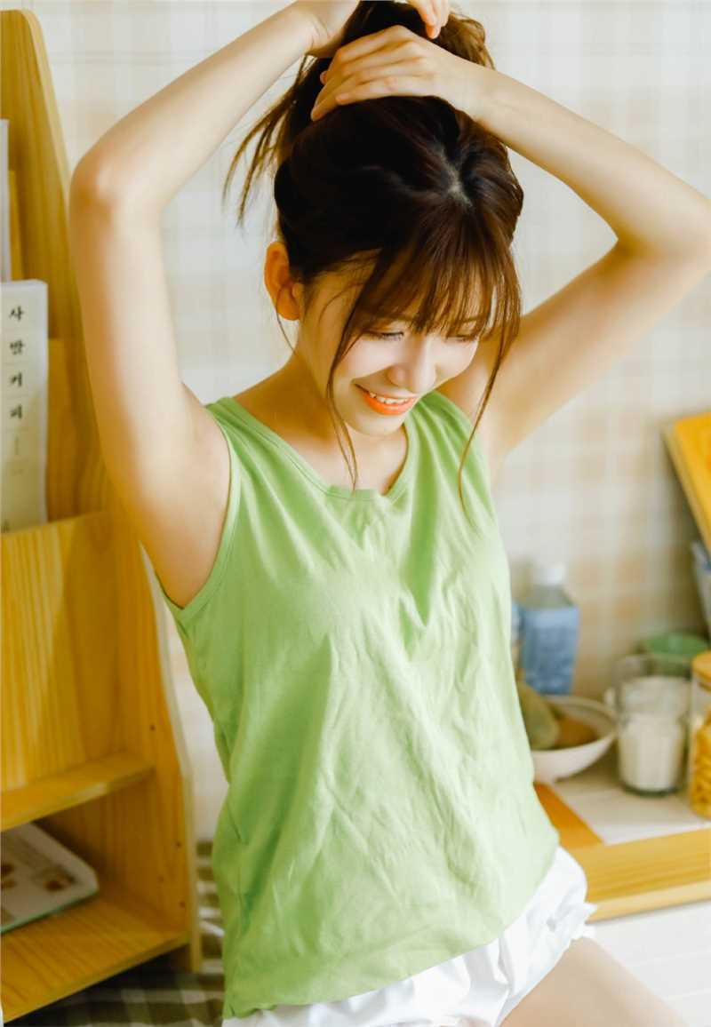 长腿正妹私房美女惹火大胆身材妙曼曲线性感