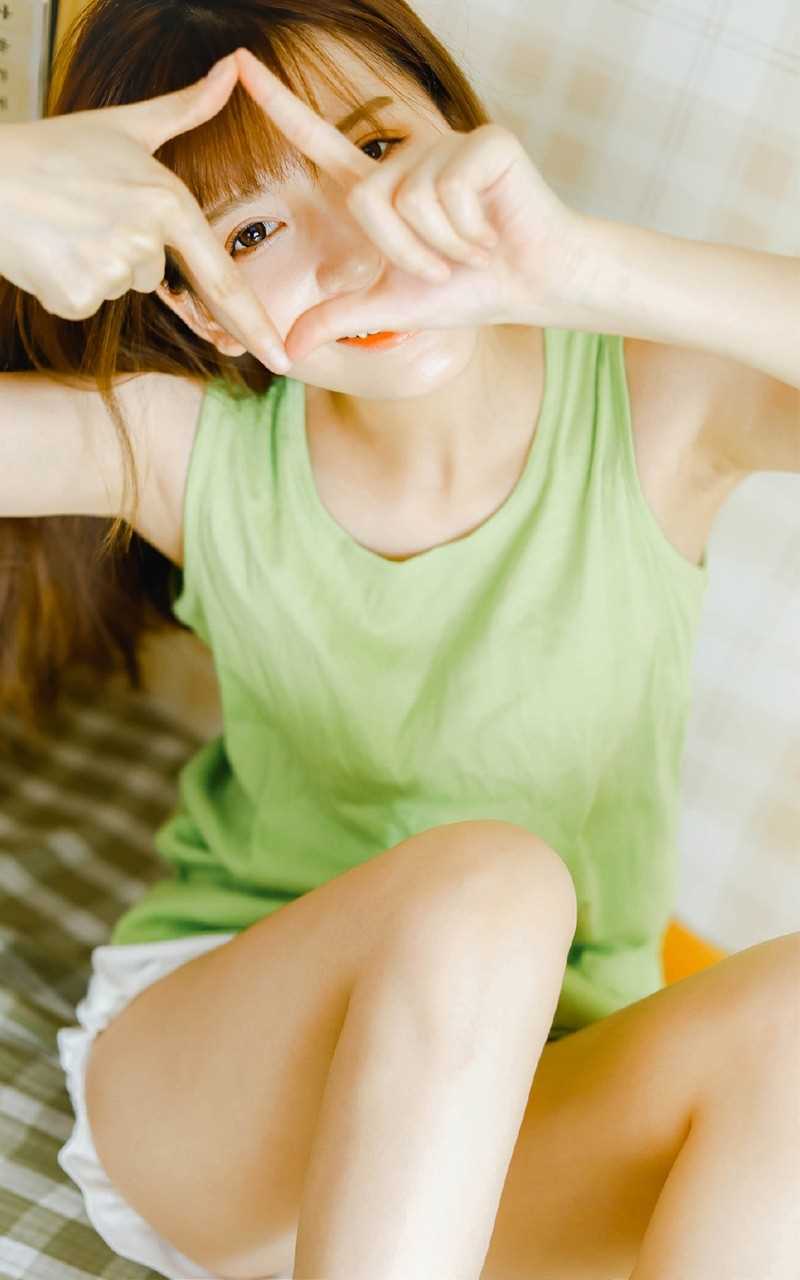 长腿正妹私房美女惹火大胆身材妙曼曲线性感