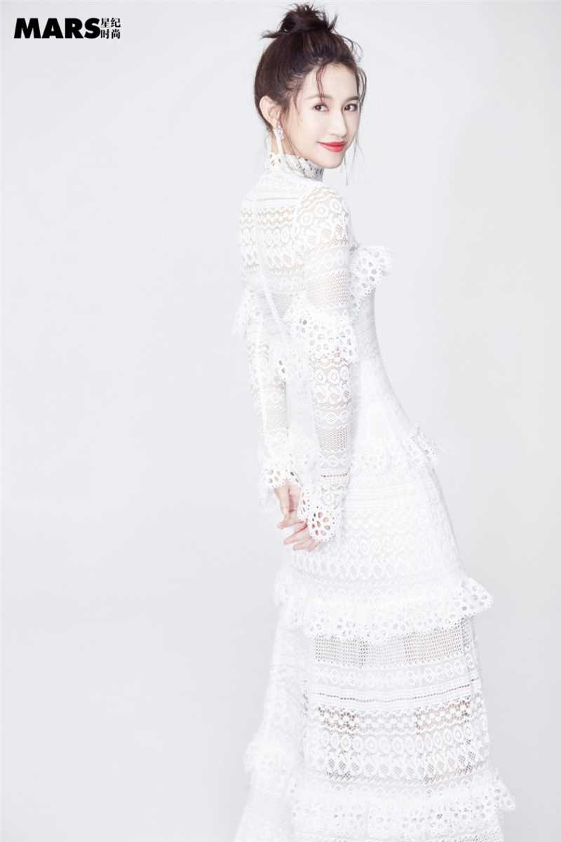 最新西装美女苏青淡雅脱俗氧气女神清纯养眼图片壁纸