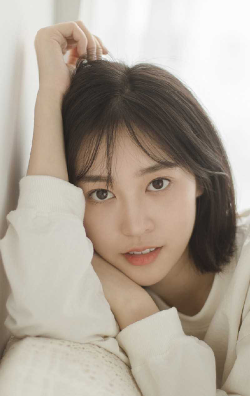 精选小清新气质短发美女居家浪漫怡静迷人清纯图片图册