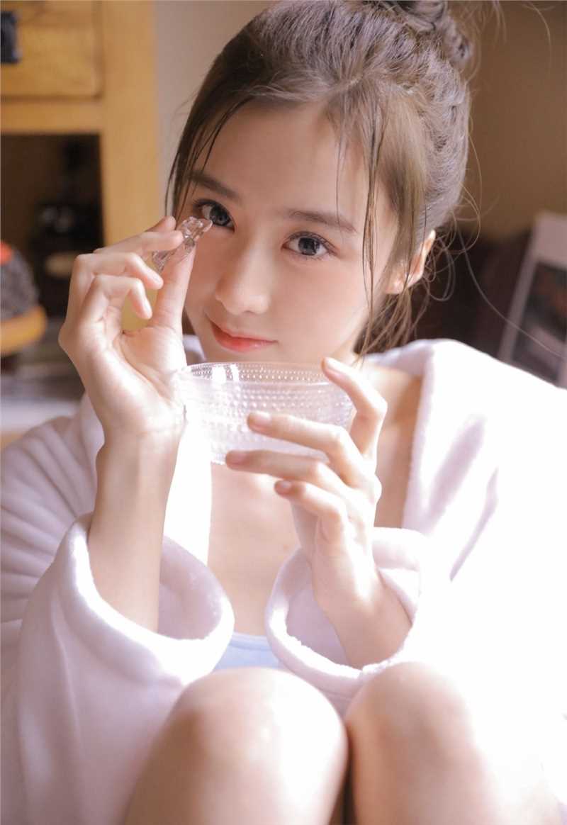 特别专辑气质纤尘不染的小仙女白玉嫩肤清纯唯美图片