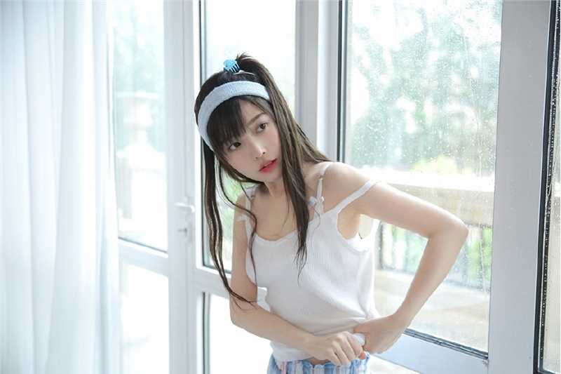 最全气质清纯的绝美少女衣衫半裸美女诱惑集相册