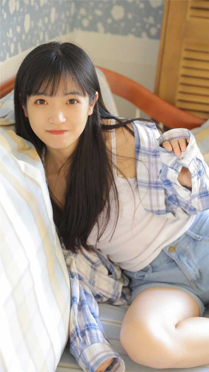 高清邻家女孩空气刘海明眸皓齿清纯个人图册