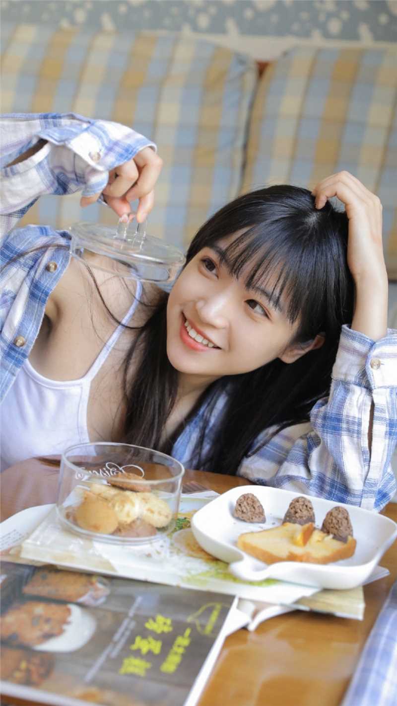 高清邻家女孩空气刘海明眸皓齿清纯个人图册