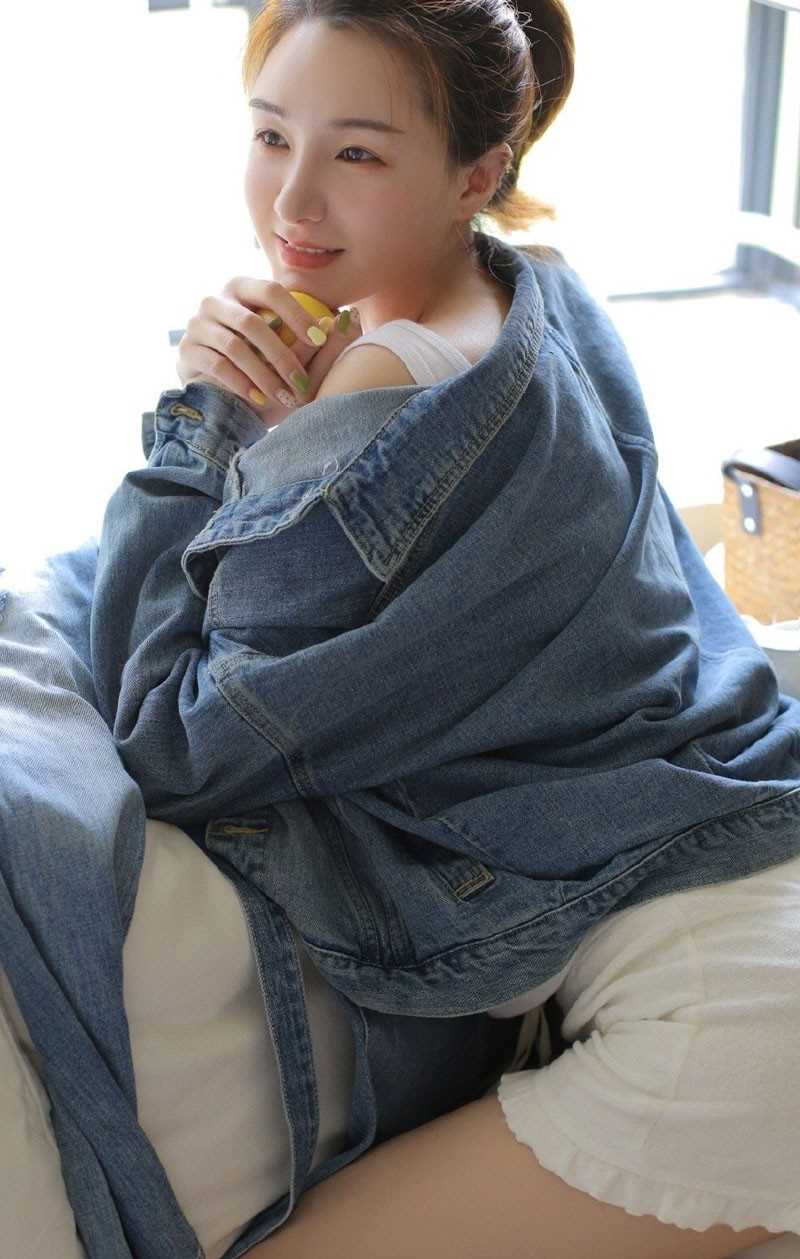 清纯养眼日韩美女水嫩精致五官内衣诱人香艳