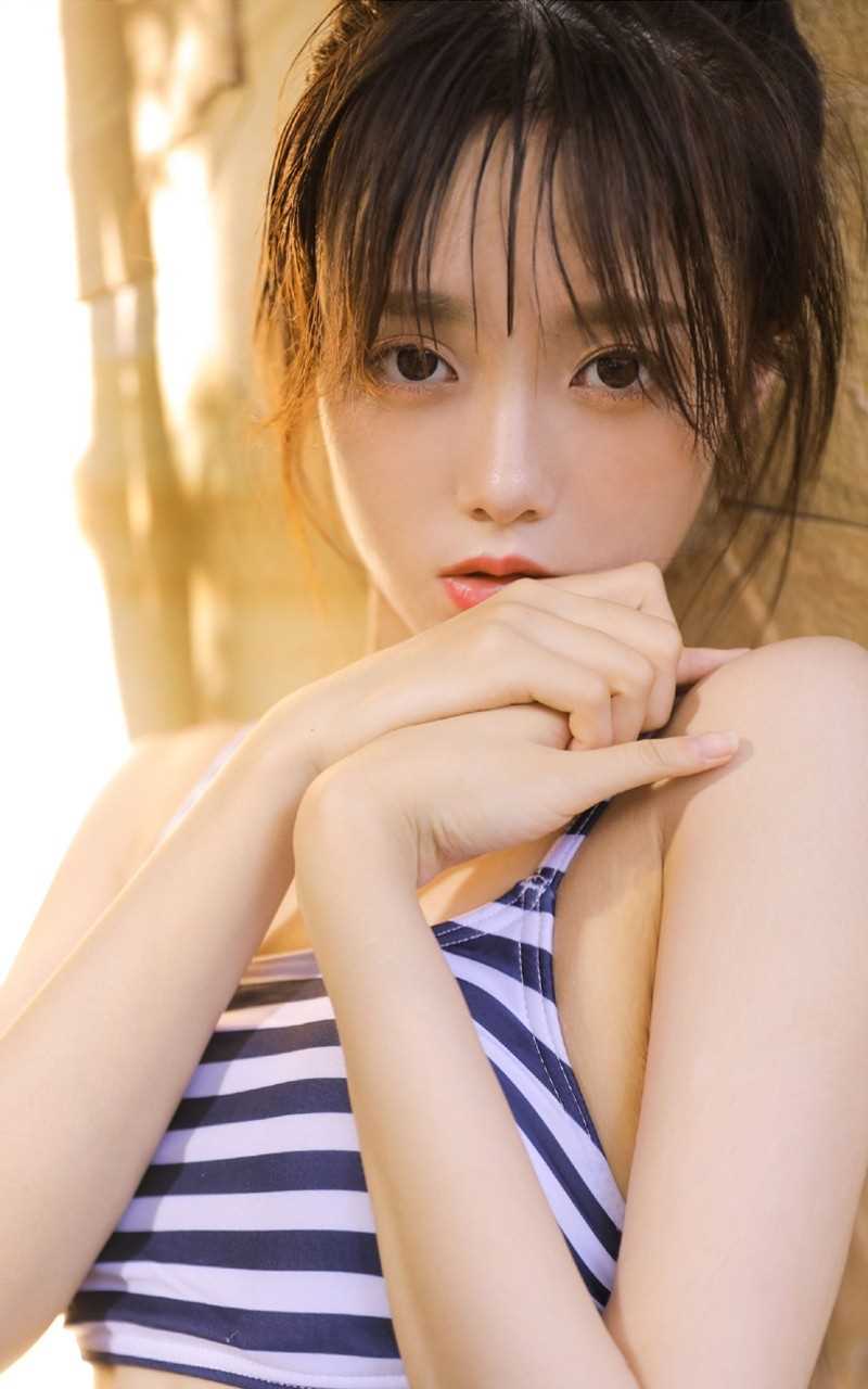 精选居家美女条纹内衣清纯养眼氧气未成年短裤长腿图册