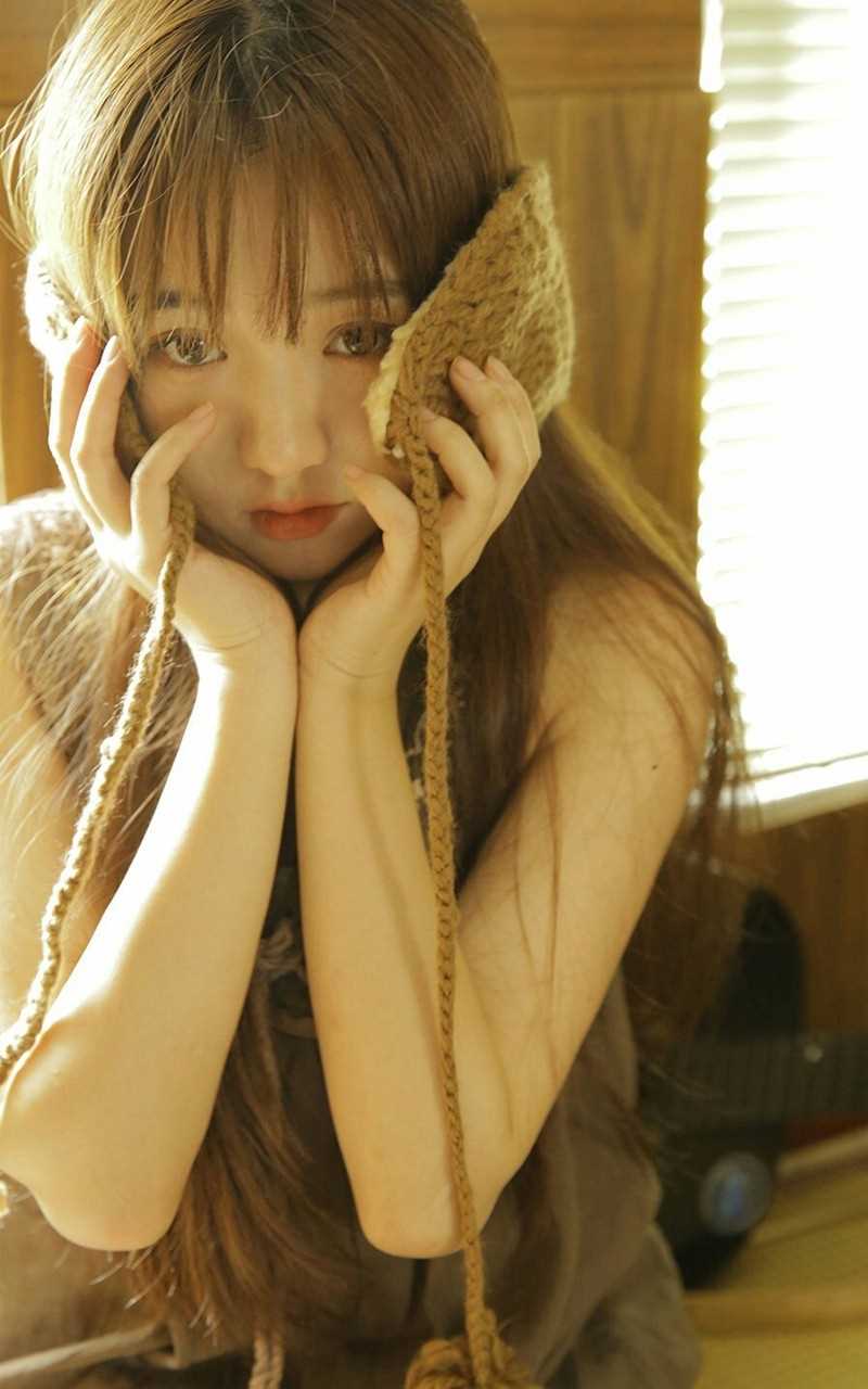 精选极品漂亮幼嫩宅女丰满天然长腿翘臀未成年萝莉清纯图册