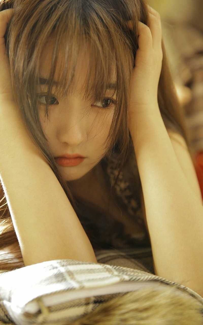 精选极品漂亮幼嫩宅女丰满天然长腿翘臀未成年萝莉清纯图册