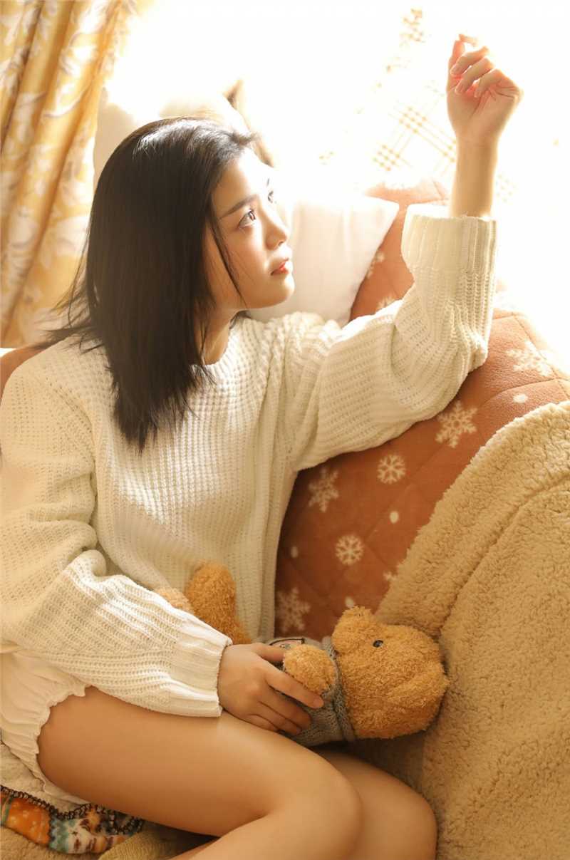 高清可爱俏皮美女私房细长美腿香艳清纯甜美写真图片图集