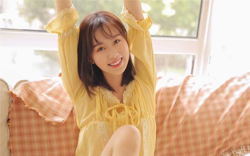 优质可爱绝俗的清纯可人甜美稚嫩私房养眼相册