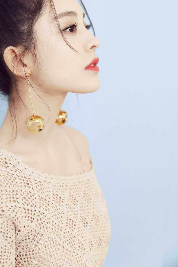 精选可爱美女古力娜扎个性发型活力俏皮清纯图片图册